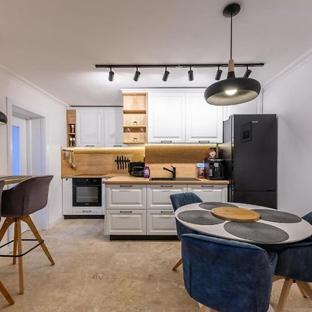 Five Stars Apartment Timisoara Luaran gambar