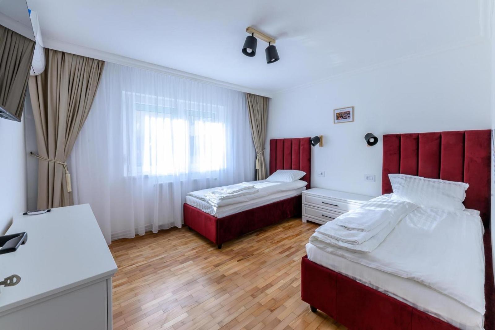 Five Stars Apartment Timisoara Luaran gambar