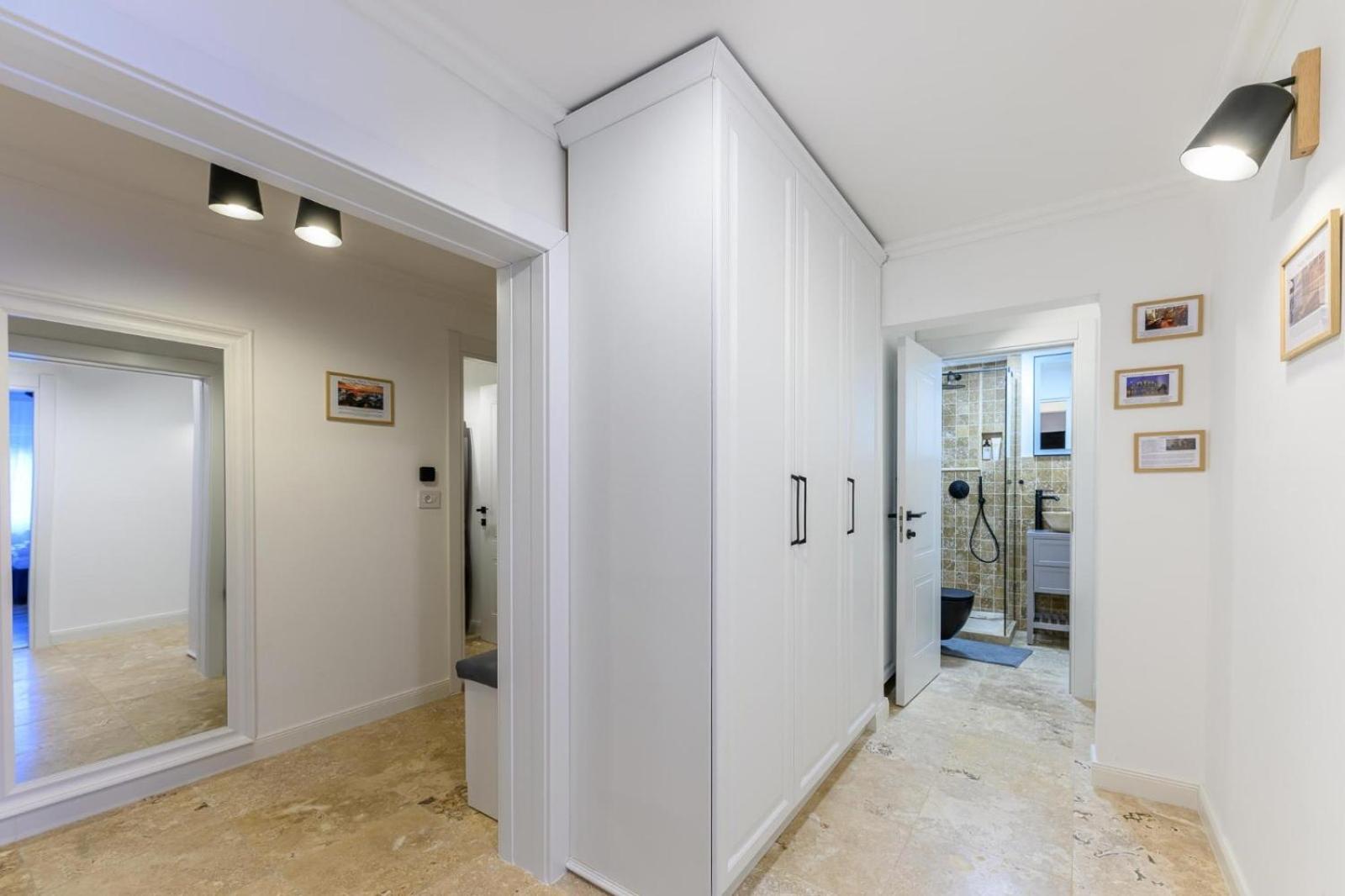 Five Stars Apartment Timisoara Luaran gambar
