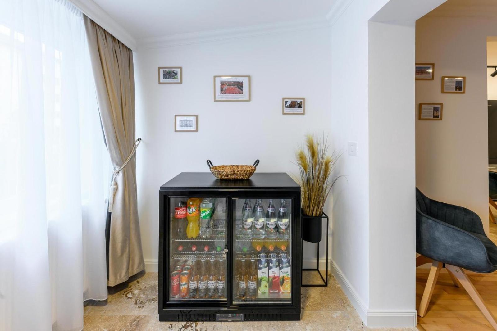 Five Stars Apartment Timisoara Luaran gambar